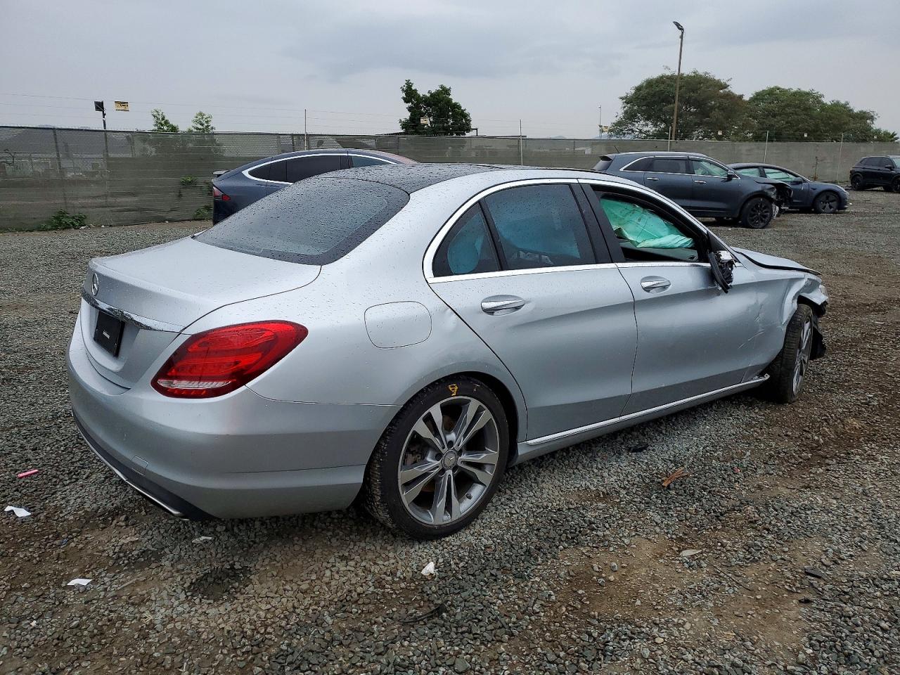 2015 MERCEDES-BENZ C 300 photo 5