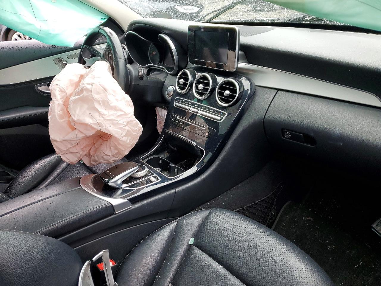 2015 MERCEDES-BENZ C 300 photo 15