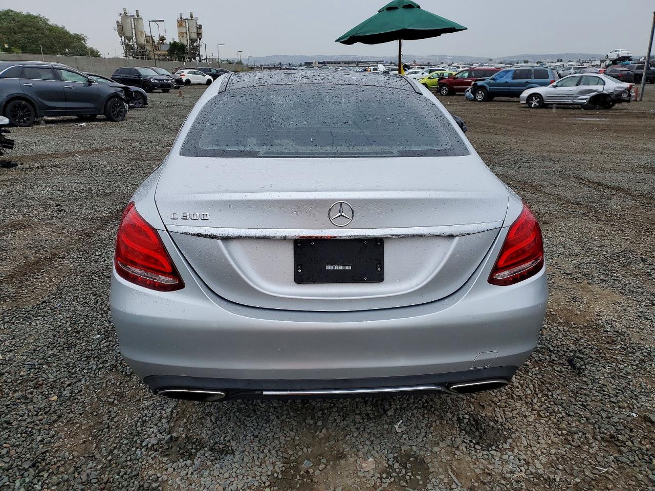 2015 MERCEDES-BENZ C 300 photo 11