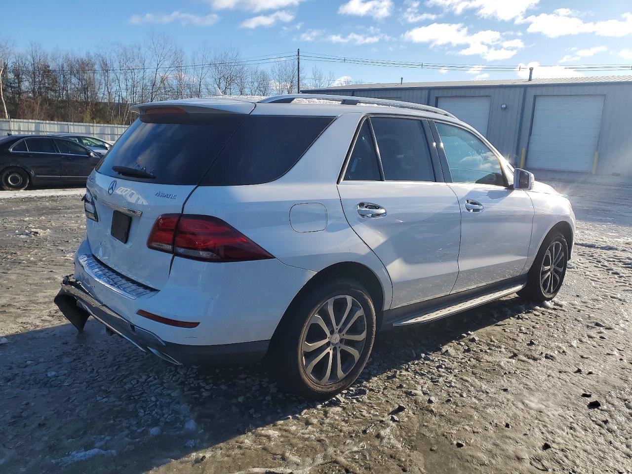 2016 MERCEDES-BENZ GLE 350 4MATIC photo 3