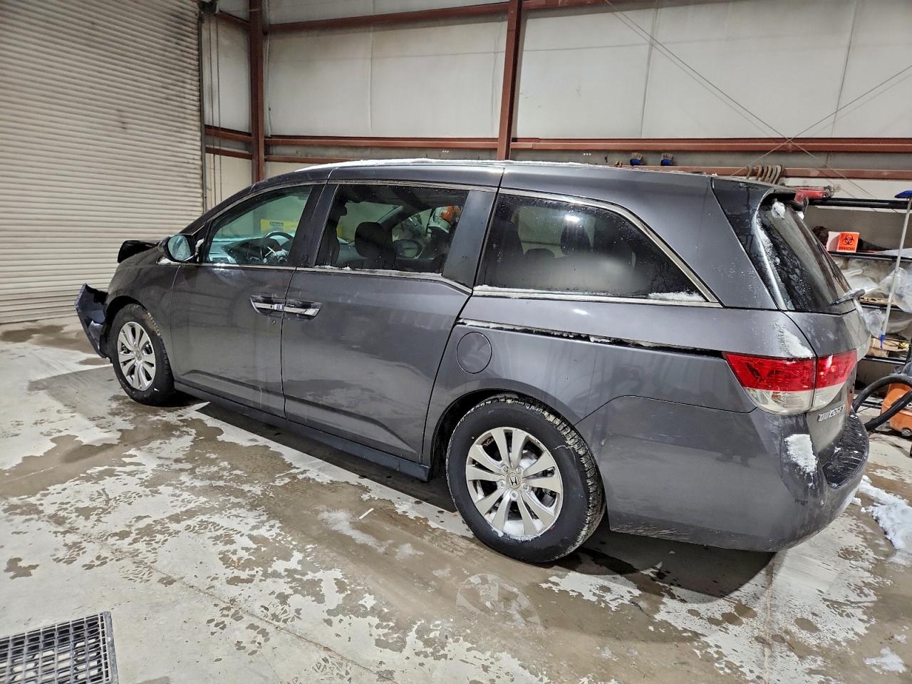 2016 HONDA ODYSSEY EXL photo 2