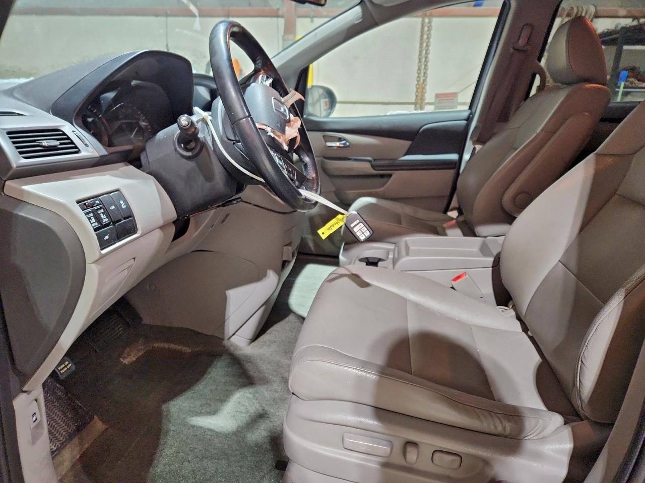 2016 HONDA ODYSSEY EXL photo 7