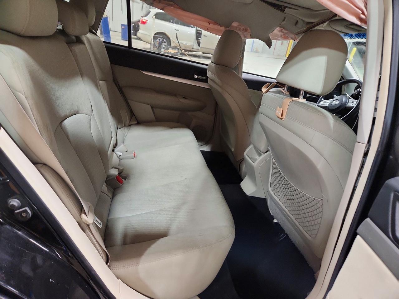 2010 SUBARU OUTBACK 2.5I PREMIUM photo 11