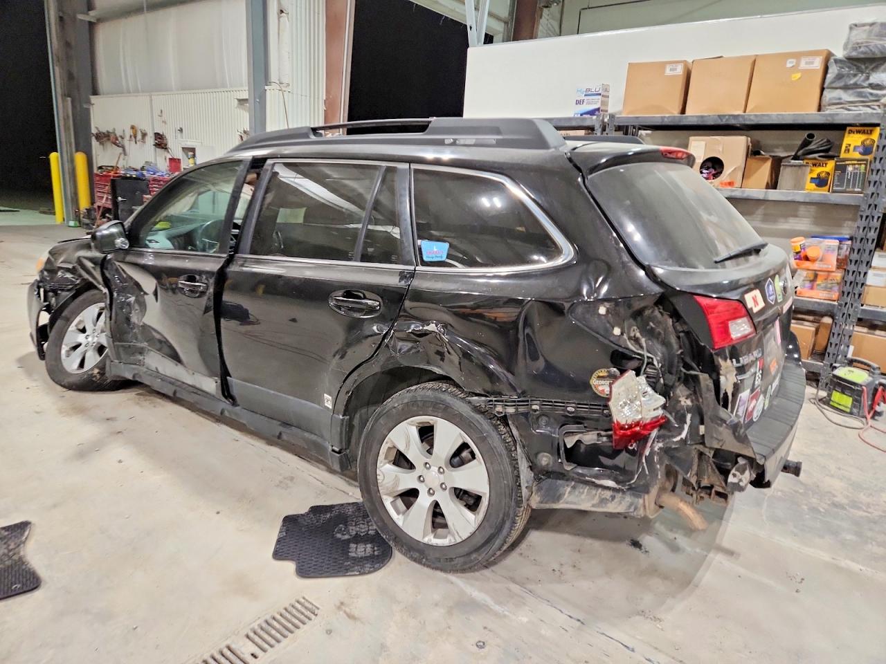 2010 SUBARU OUTBACK 2.5I PREMIUM photo 2