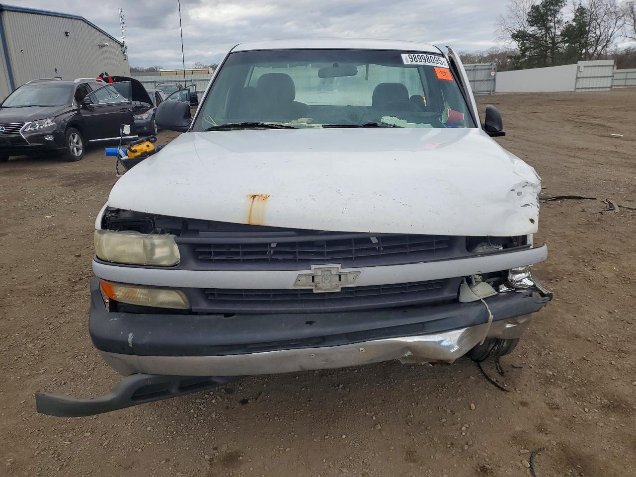 2000 CHEVROLET SILVERADO C1500 photo 5