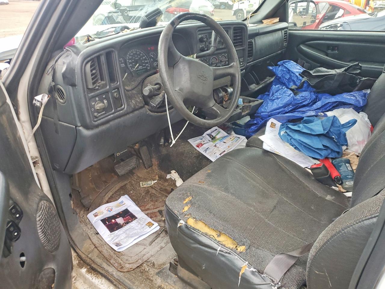 2000 CHEVROLET SILVERADO C1500 photo 8