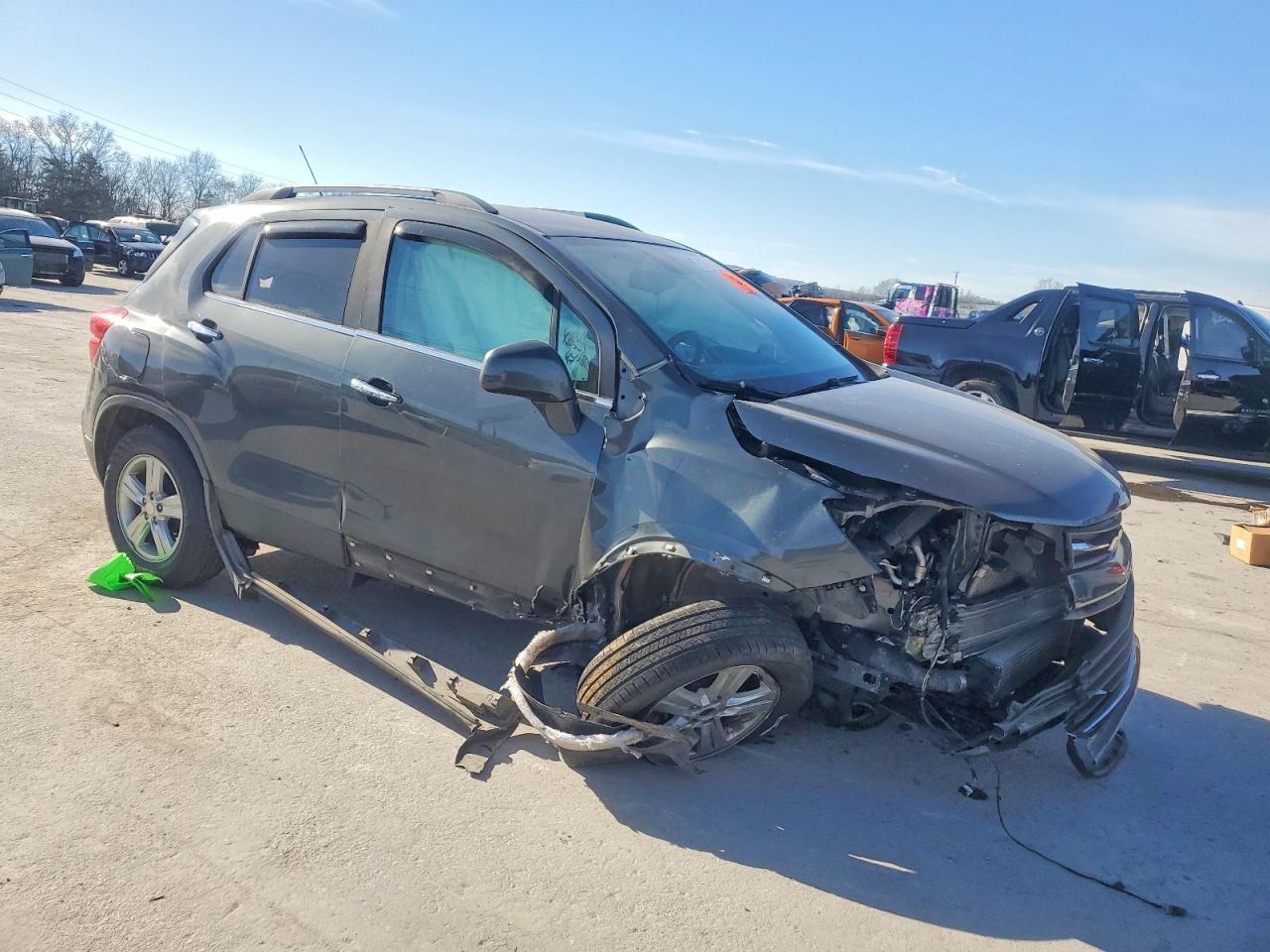 2019 CHEVROLET TRAX 1LT photo 4