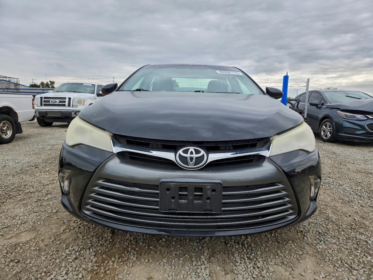 2016 TOYOTA CAMRY LE photo 5