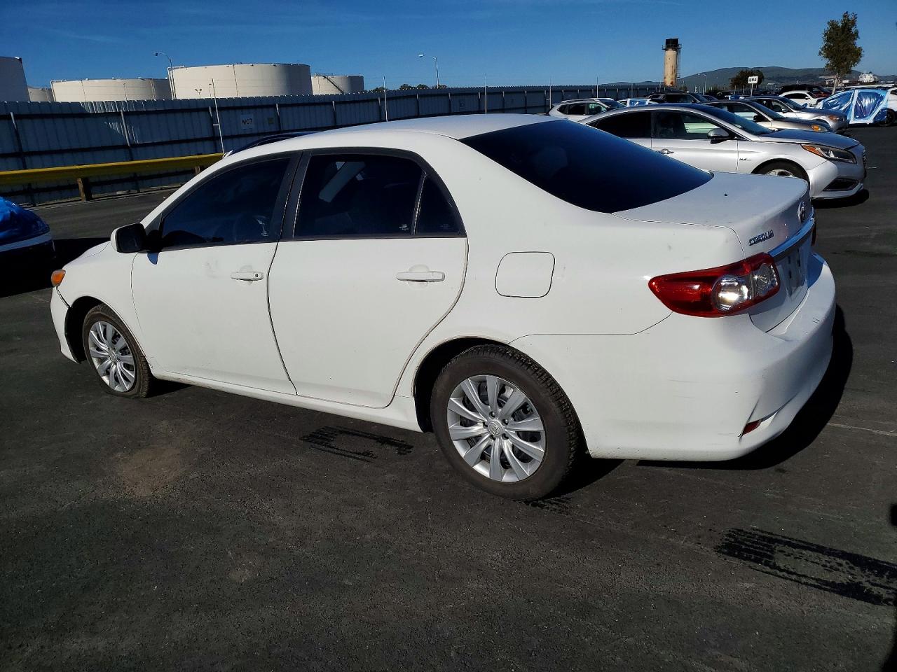 2012 TOYOTA COROLLA BASE photo 2