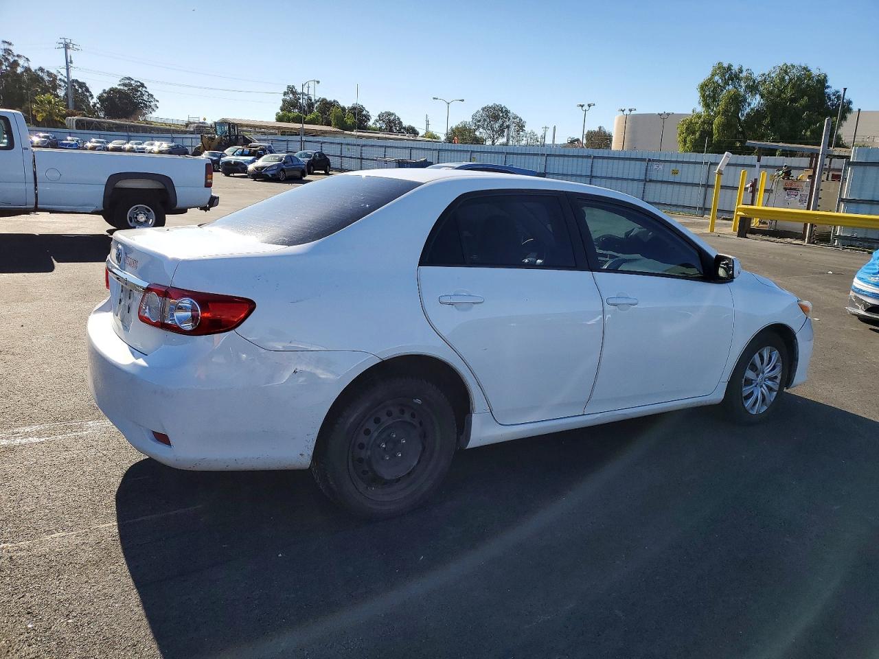 2012 TOYOTA COROLLA BASE photo 3