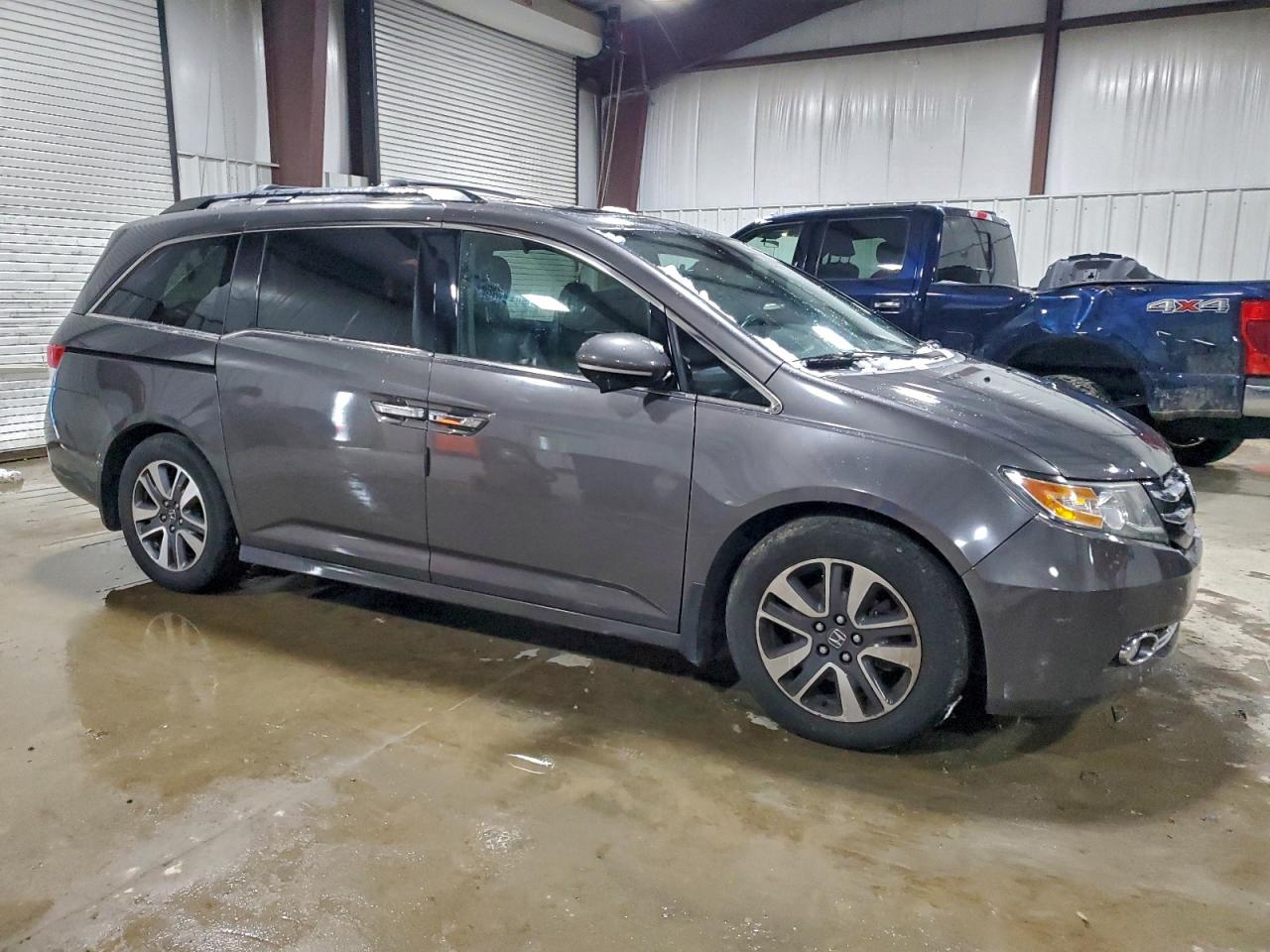 2014 HONDA ODYSSEY TOURING photo 4