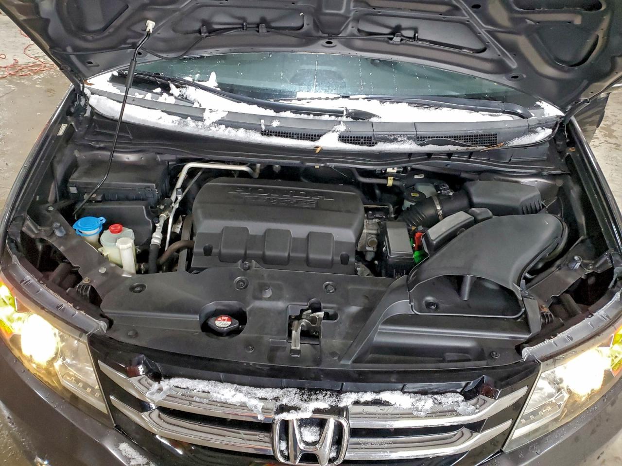 2014 HONDA ODYSSEY TOURING photo 12