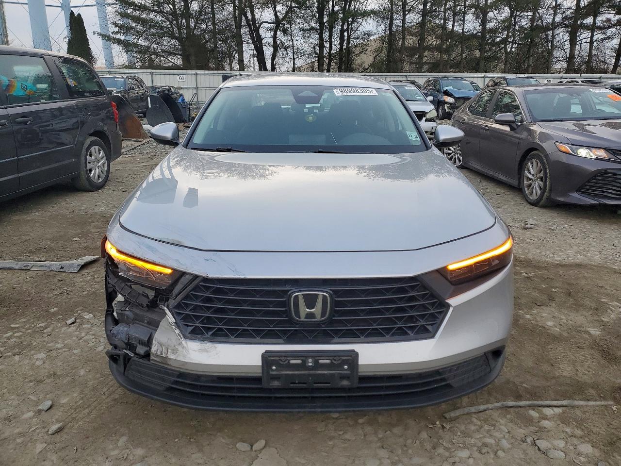 2024 HONDA ACCORD LX photo 5