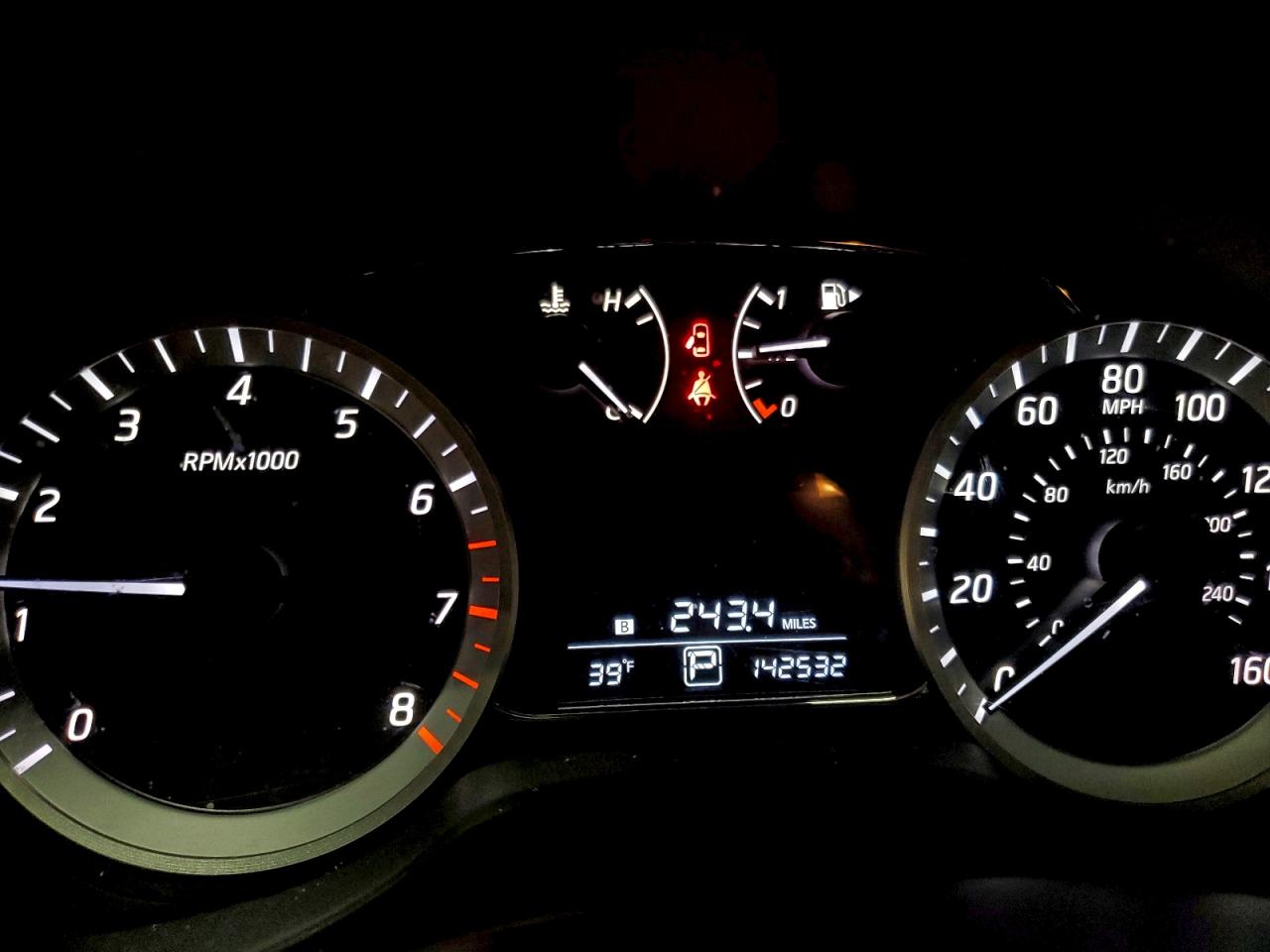 2014 NISSAN SENTRA S photo 9