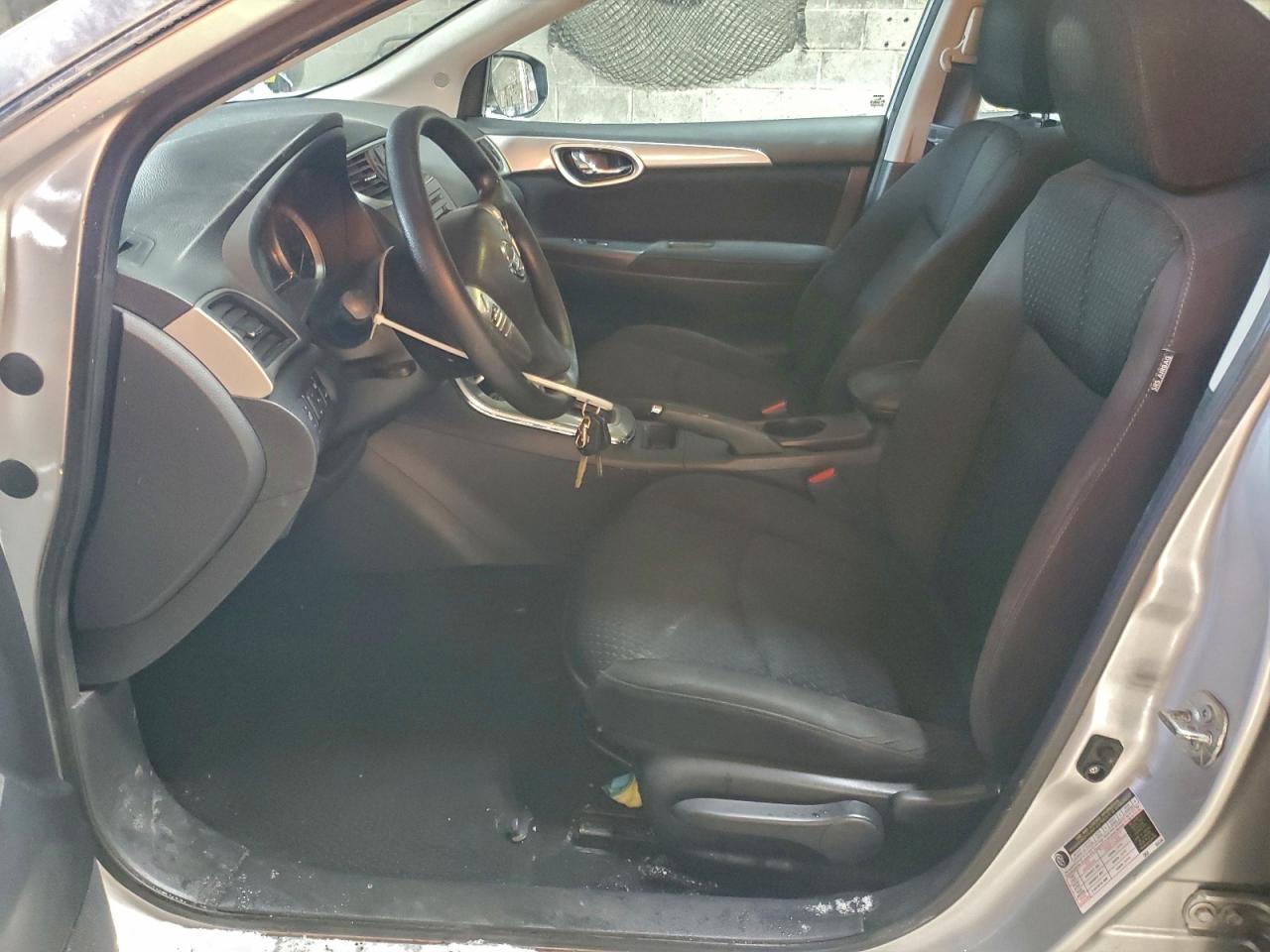 2014 NISSAN SENTRA S photo 7