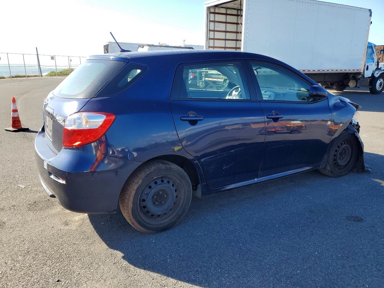 2010 TOYOTA COROLLA MATRIX photo 3