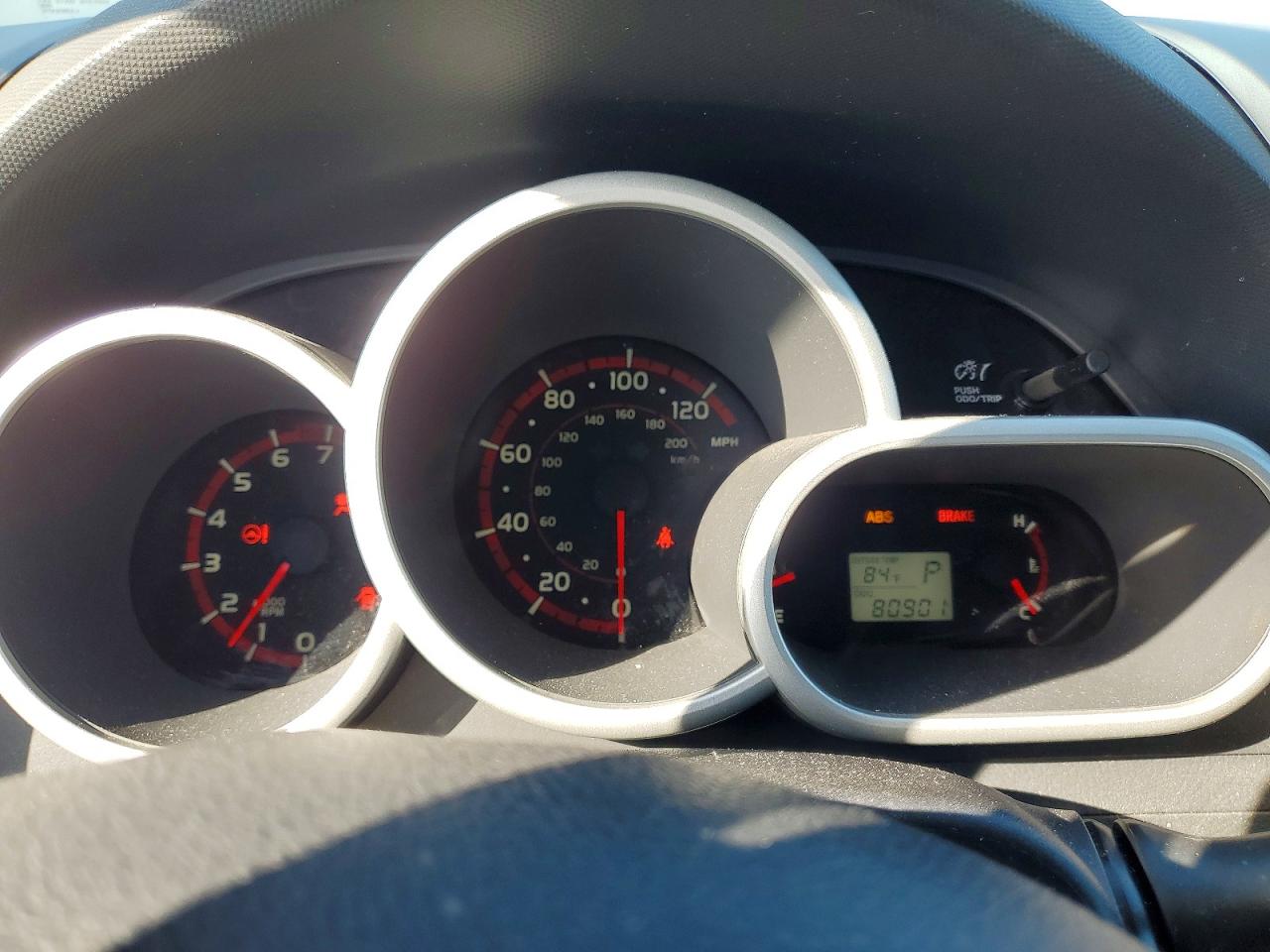 2010 TOYOTA COROLLA MATRIX photo 9