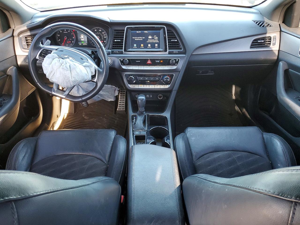 2018 HYUNDAI SONATA SPORT photo 8