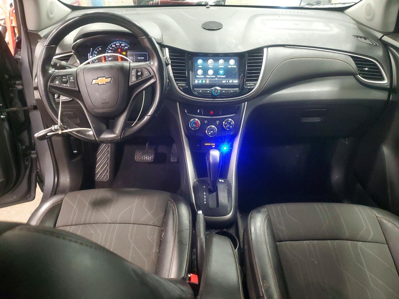 2019 CHEVROLET TRAX 1LT photo 8