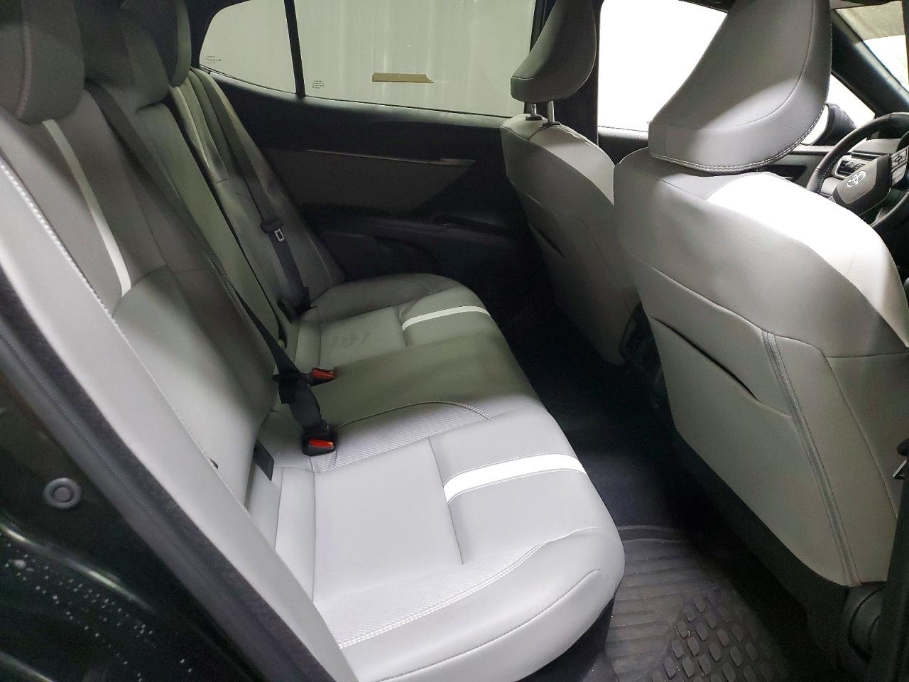2026 TOYOTA CAMRY SE photo 10
