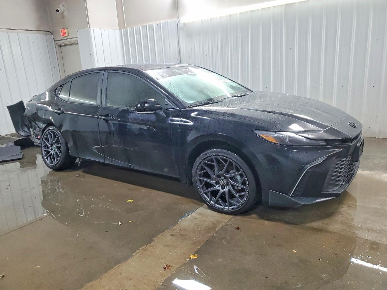 2026 TOYOTA CAMRY SE photo 4