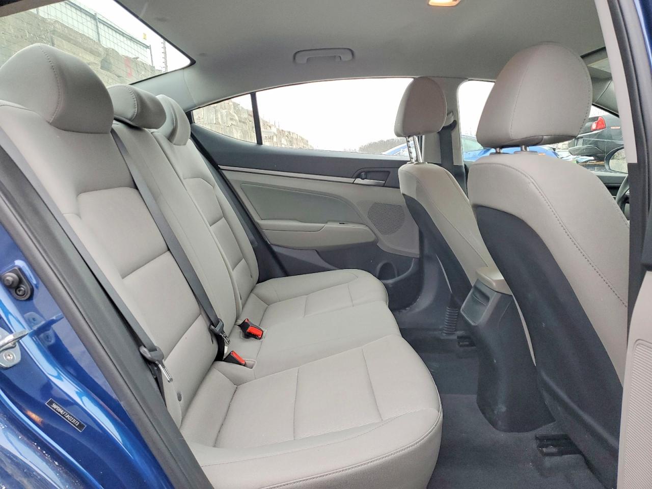 2018 HYUNDAI ELANTRA SEL photo 19