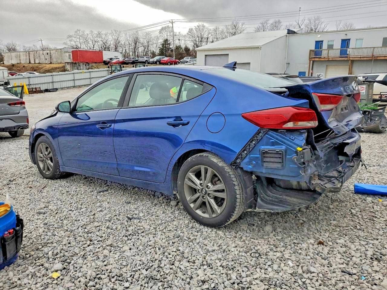 2018 HYUNDAI ELANTRA SEL photo 3