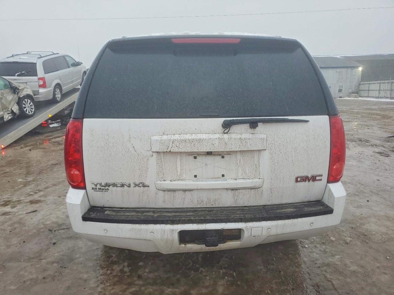 2013 GMC YUKON XL K1500 SLT photo 6
