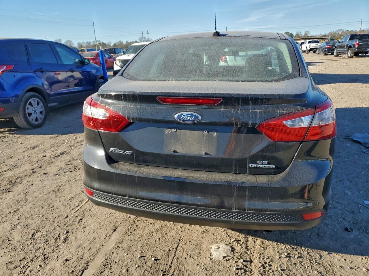 2014 FORD FOCUS SE photo 6