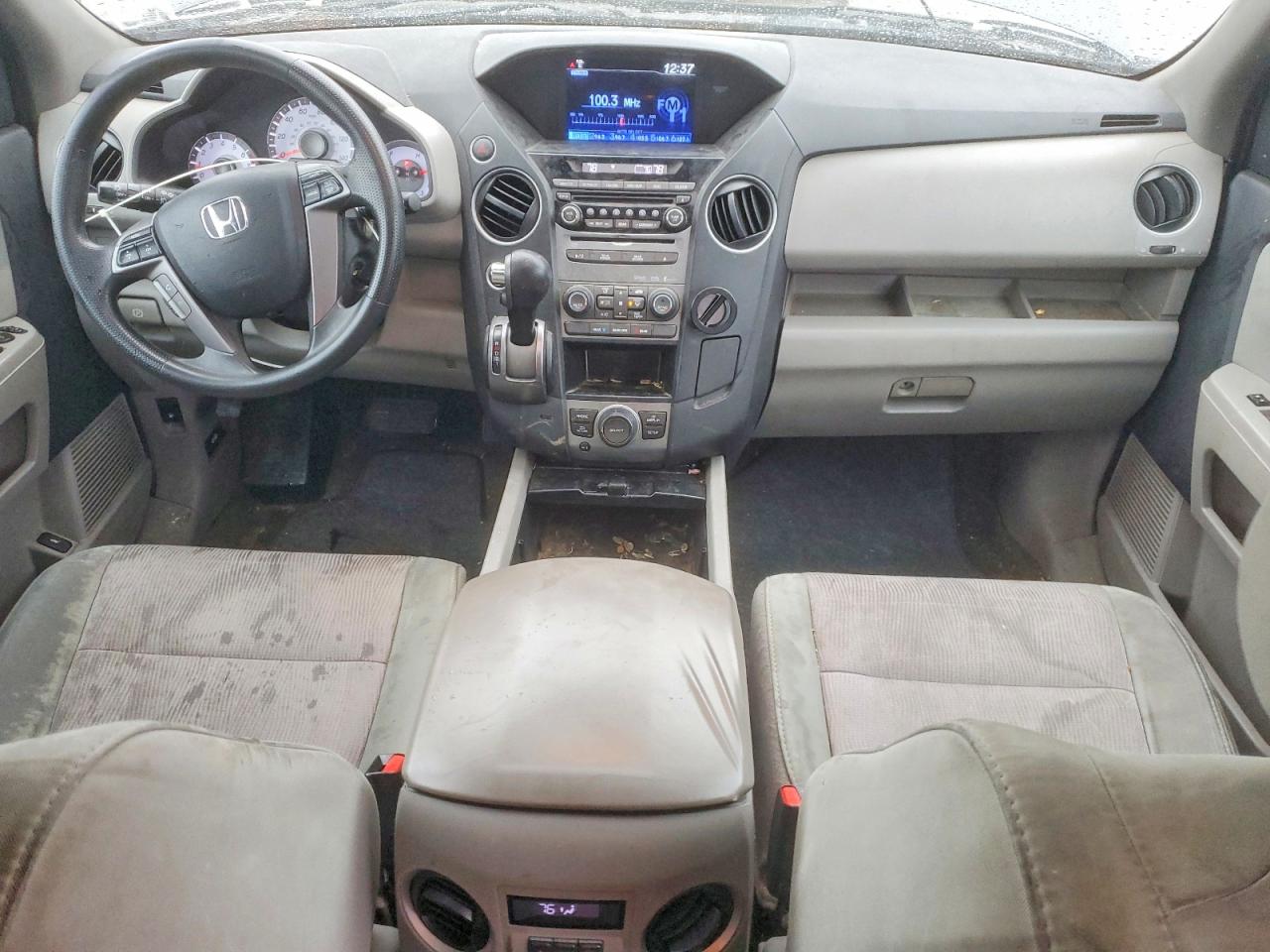 2015 HONDA PILOT photo 8