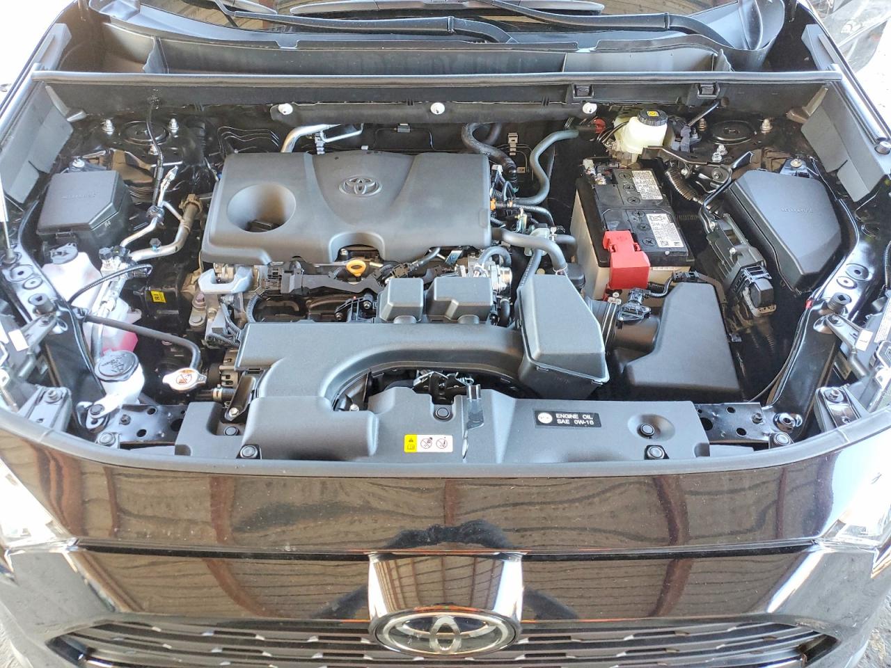 2025 TOYOTA RAV4 XLE PREMIUM photo 23