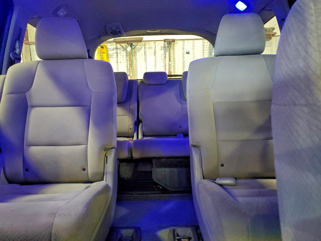 2016 HONDA ODYSSEY SE photo 10
