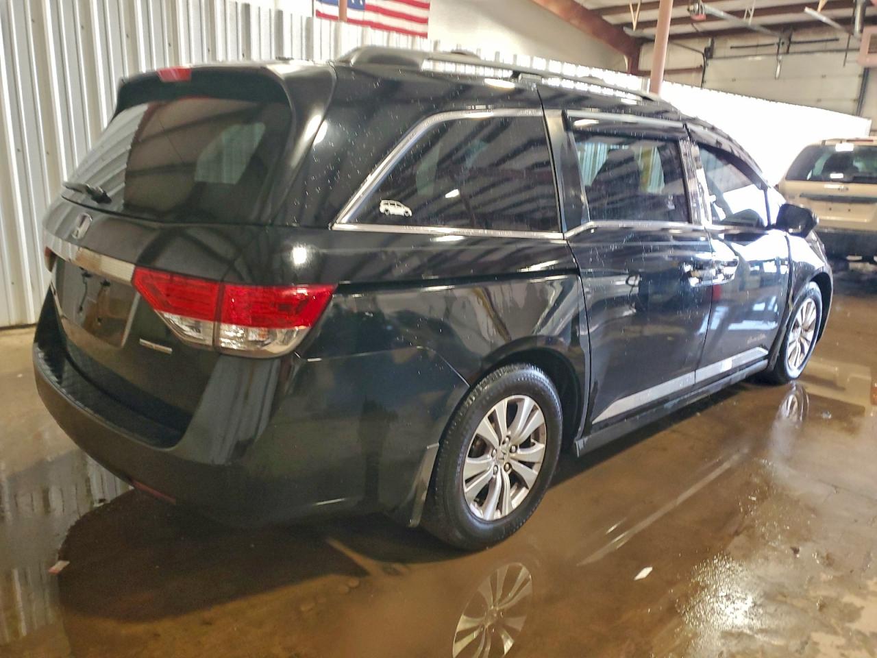 2016 HONDA ODYSSEY SE photo 3