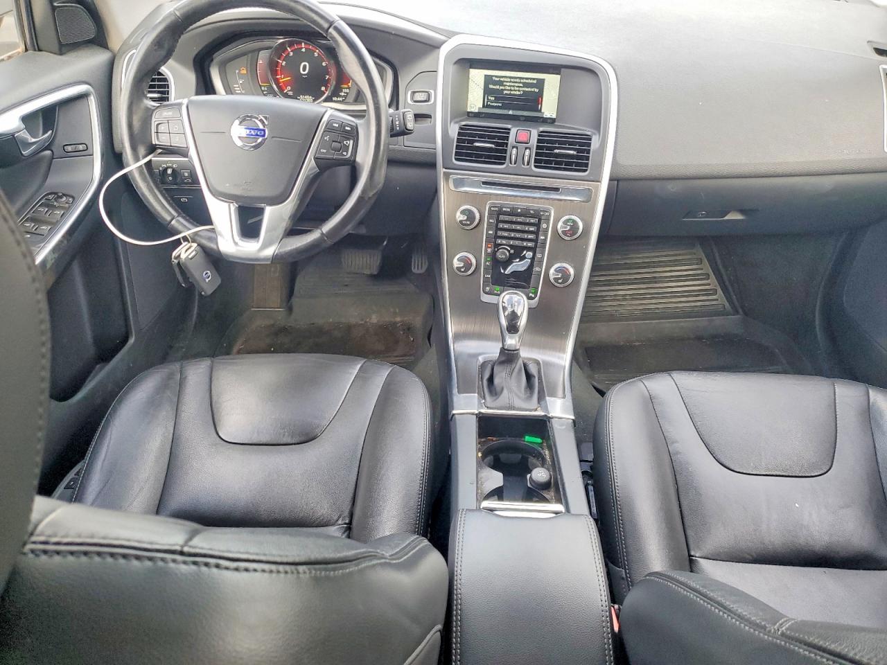 2016 VOLVO XC60 T5 PREMIER photo 8