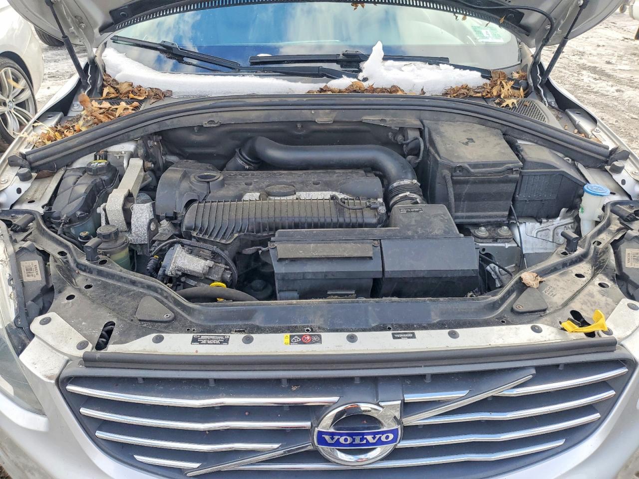 2016 VOLVO XC60 T5 PREMIER photo 12