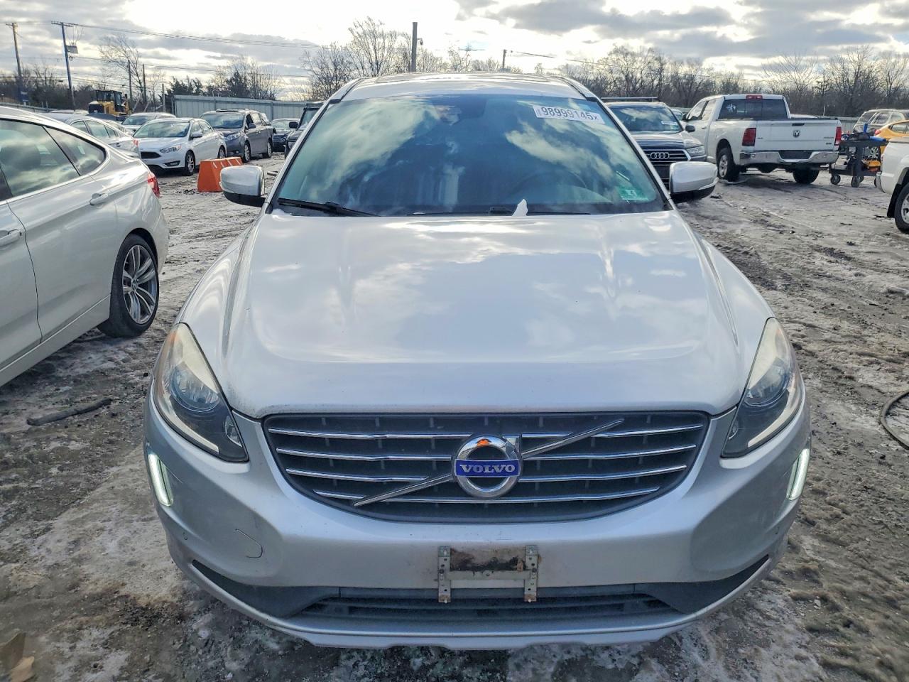 2016 VOLVO XC60 T5 PREMIER photo 5