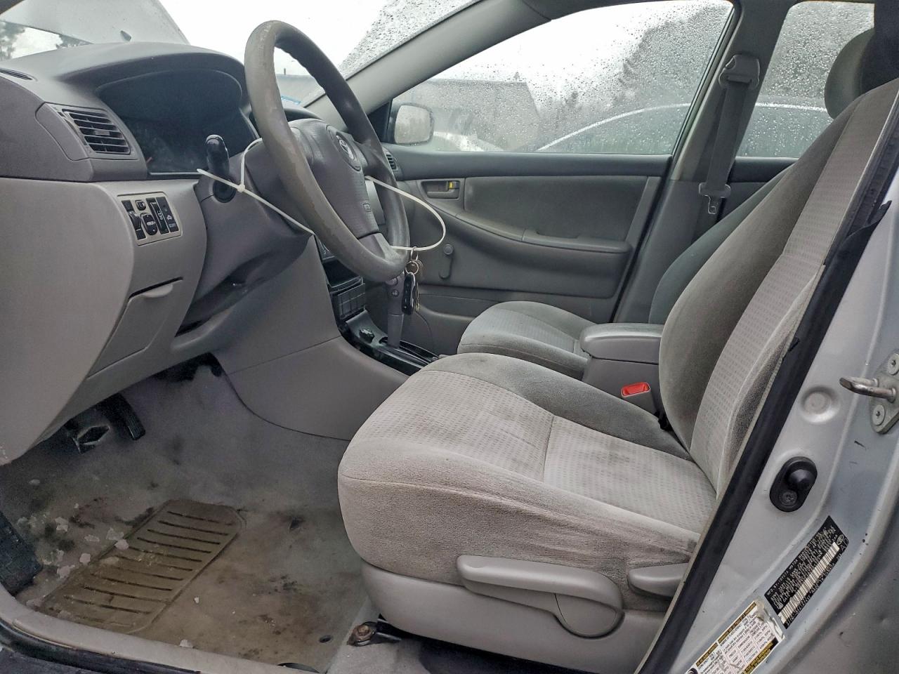 2008 TOYOTA COROLLA CE photo 7