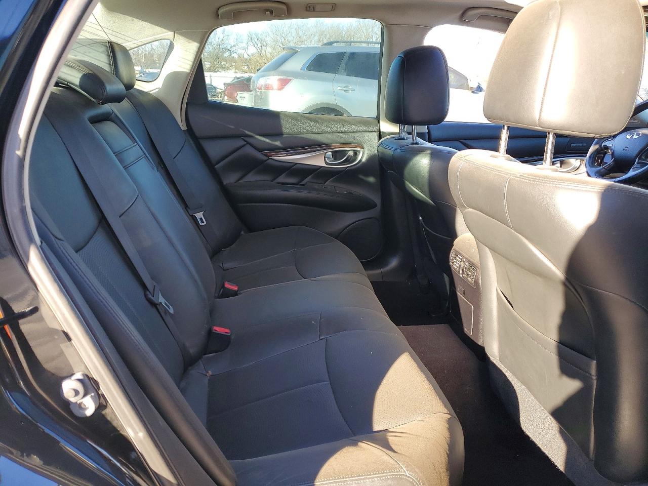 2011 INFINITI M37 X photo 10