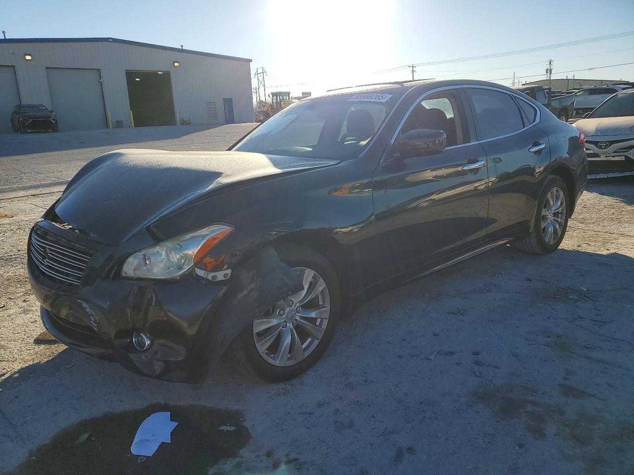 2011 INFINITI M37