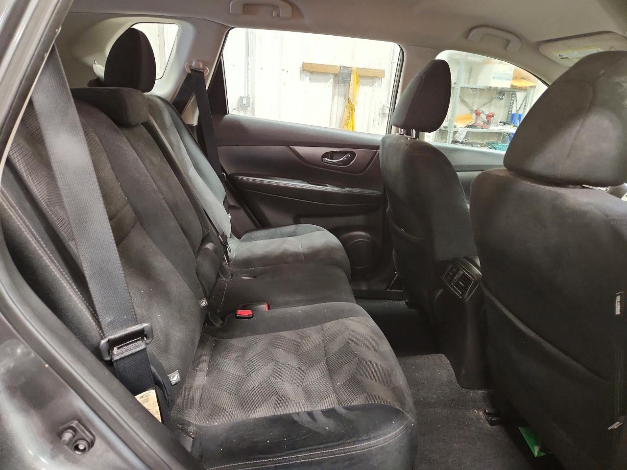 2016 NISSAN ROGUE S photo 21