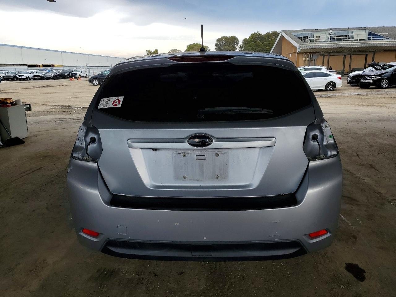 2016 SUBARU IMPREZA photo 6