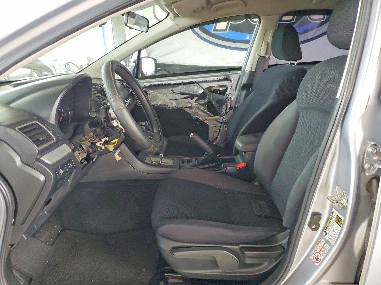 2016 SUBARU IMPREZA photo 7