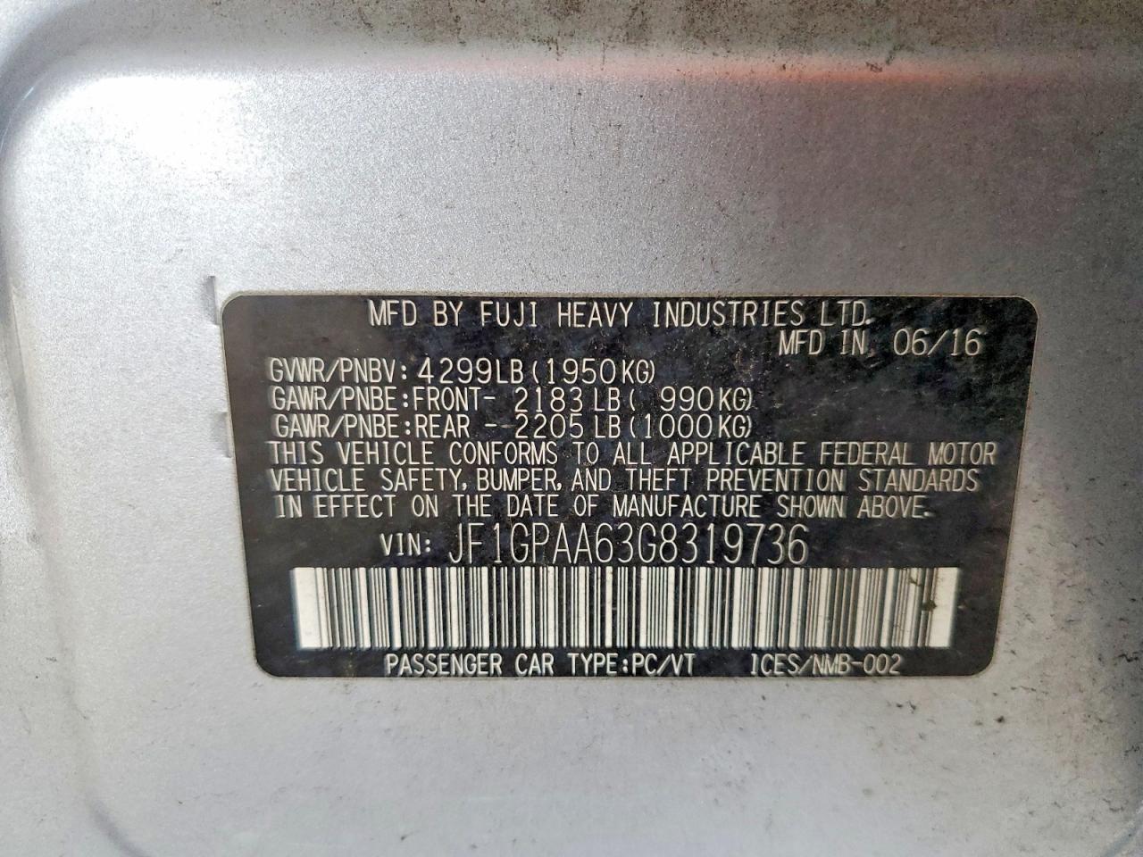 2016 SUBARU IMPREZA photo 12