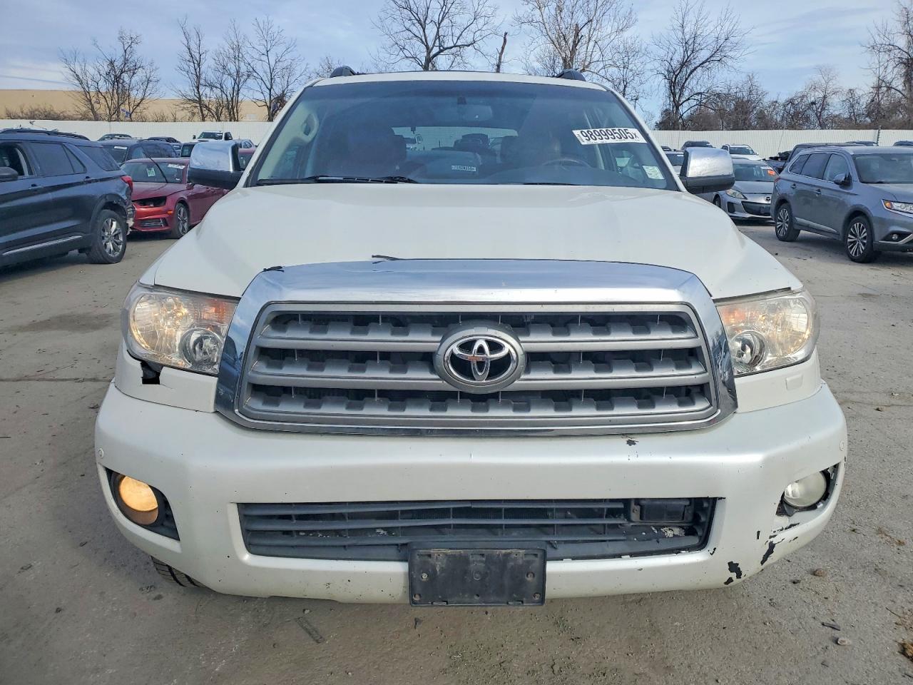 2010 TOYOTA SEQUOIA PLATINUM photo 5