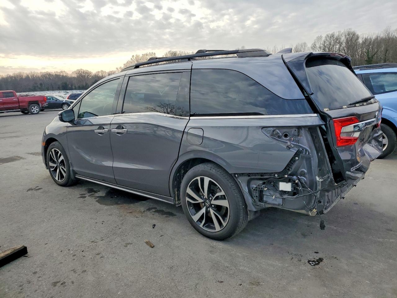 2019 HONDA ODYSSEY ELITE photo 2