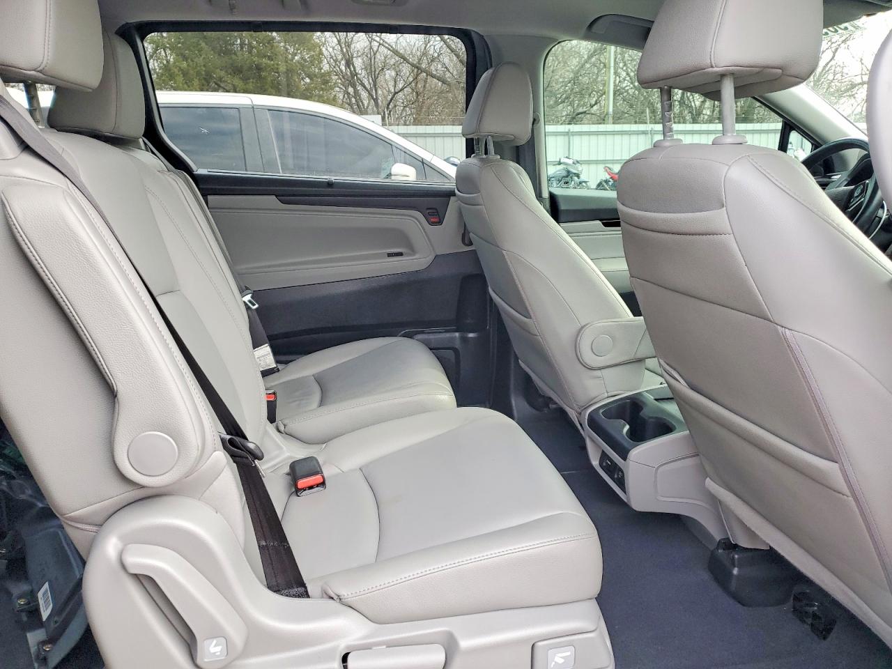 2019 HONDA ODYSSEY ELITE photo 11