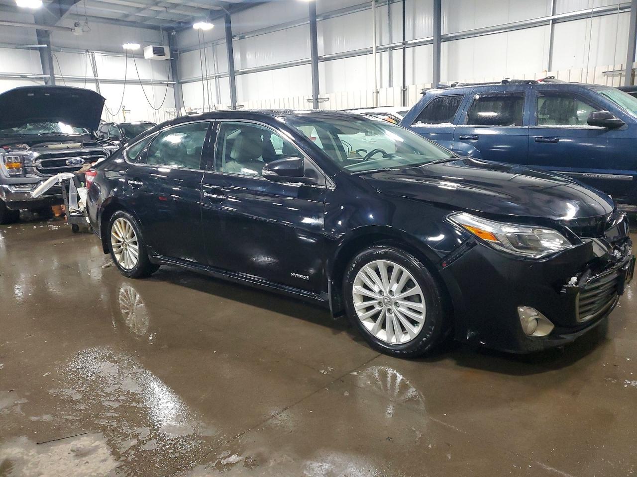 2013 TOYOTA AVALON HYBRID photo 4