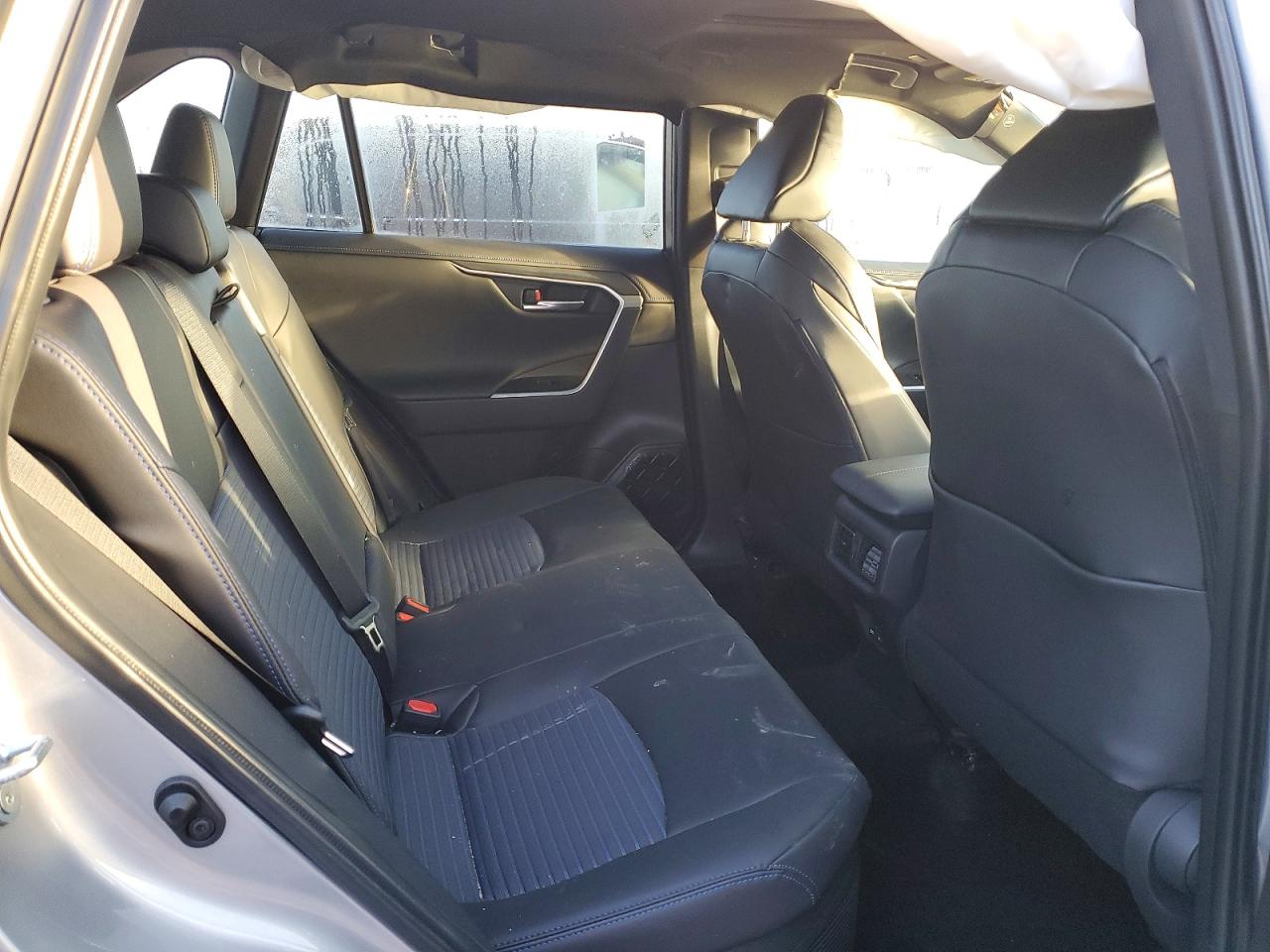 2024 TOYOTA RAV4 XSE photo 11
