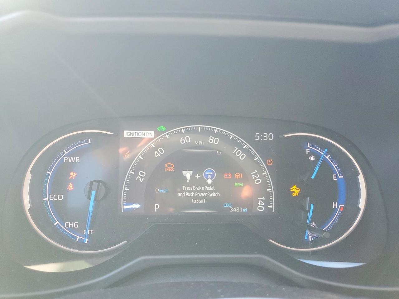 2024 TOYOTA RAV4 XSE photo 9