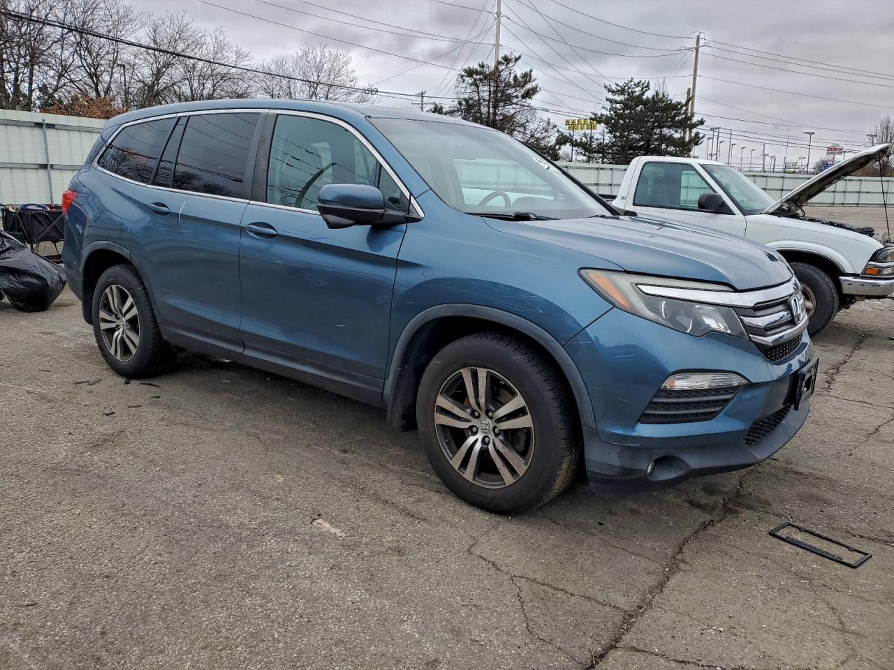 2016 HONDA PILOT EXL photo 4